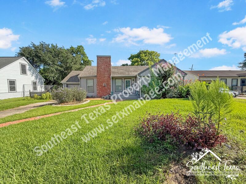 2640 Louisiana Street – photo 1
