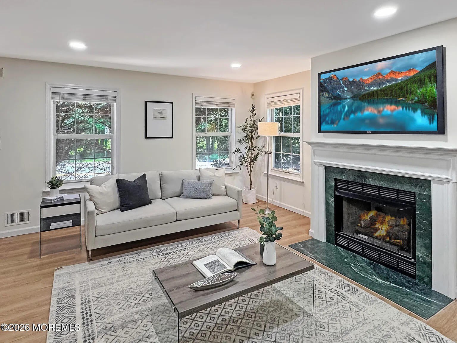 577 Windflower Court – photo 3