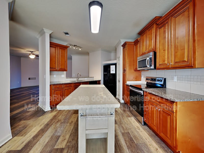 5454 Lee Farm Blvd – photo 5