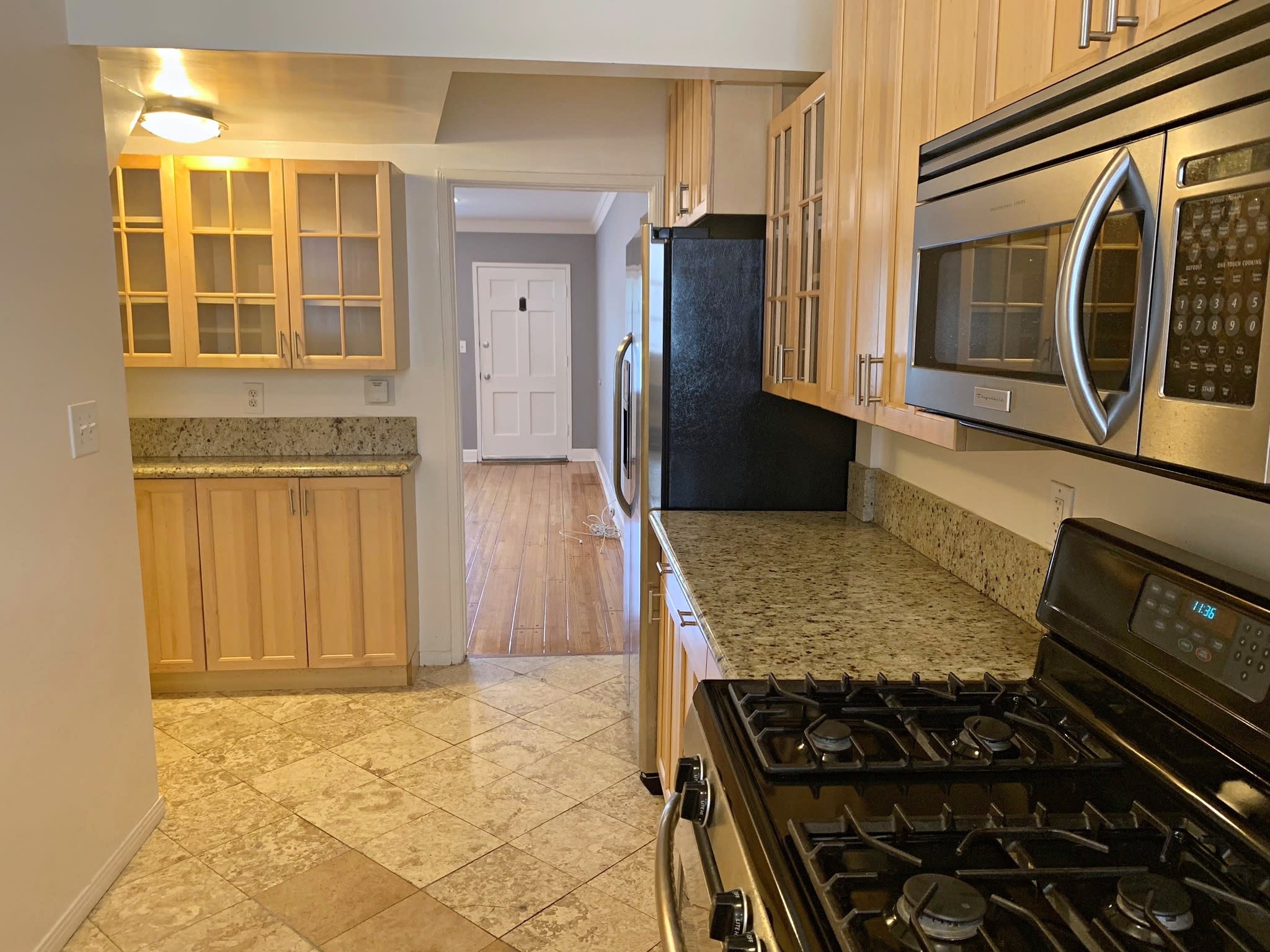 10376 Holman Ave – photo 2