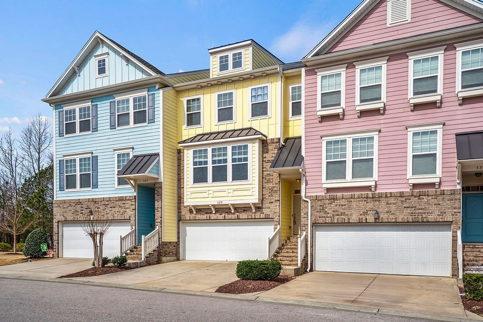 AVAILABLE NOW! GREAT INCENTIVE OFFERED- $500 OFF FIRST MONTH'S RENT – photo 3