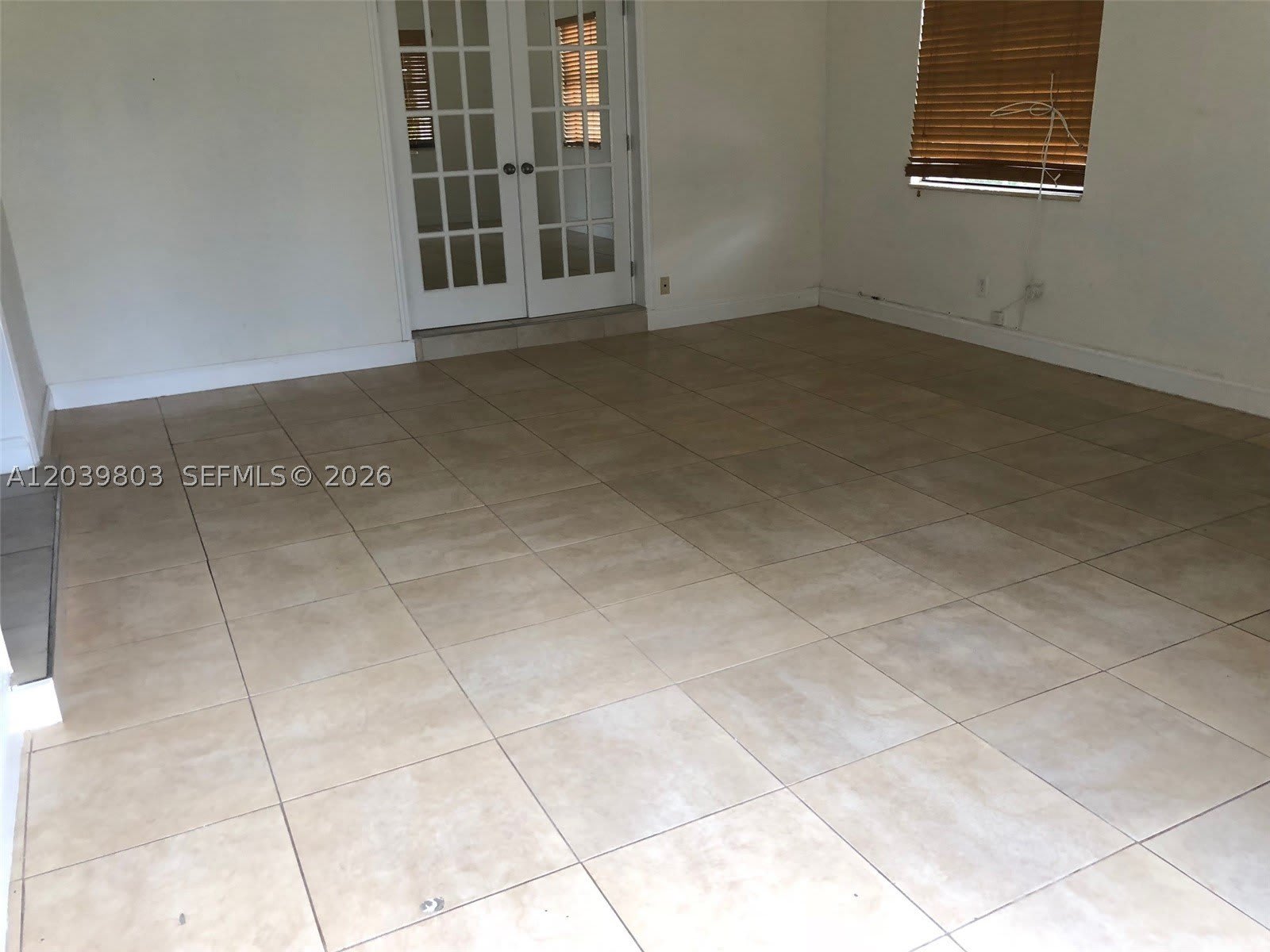 2801 SW 81st Ave – photo 4