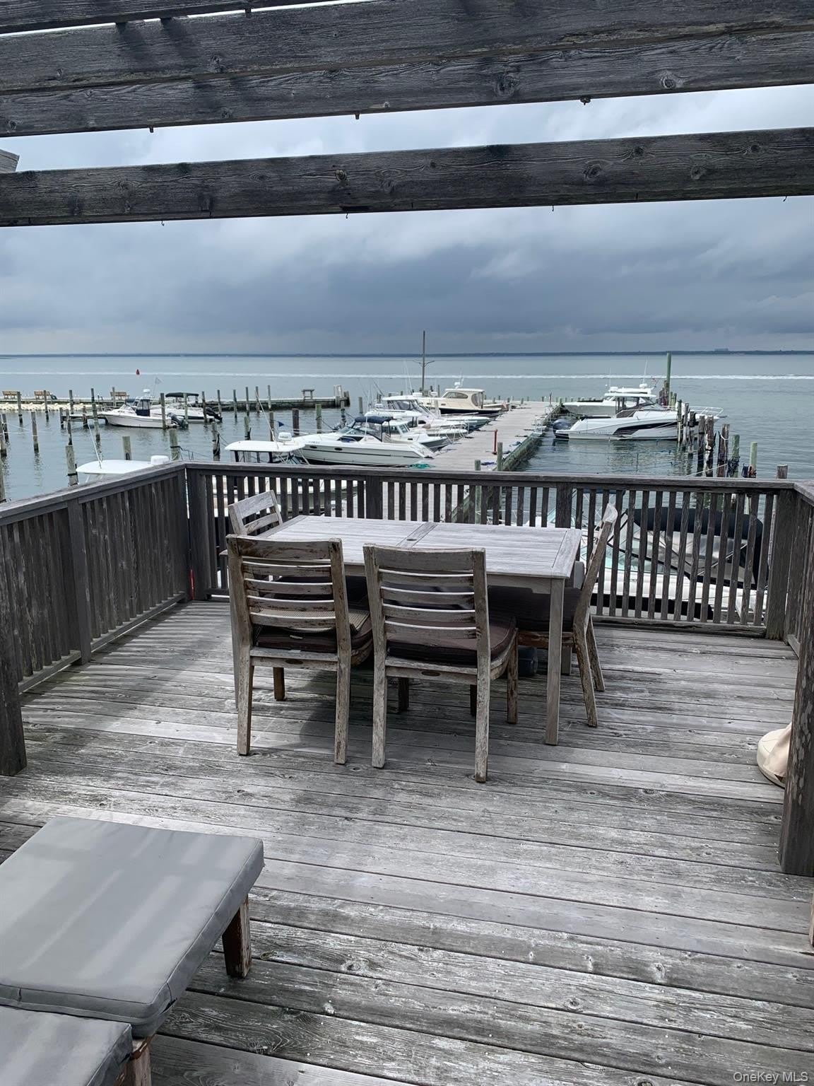 317 Bay Walk – photo 2