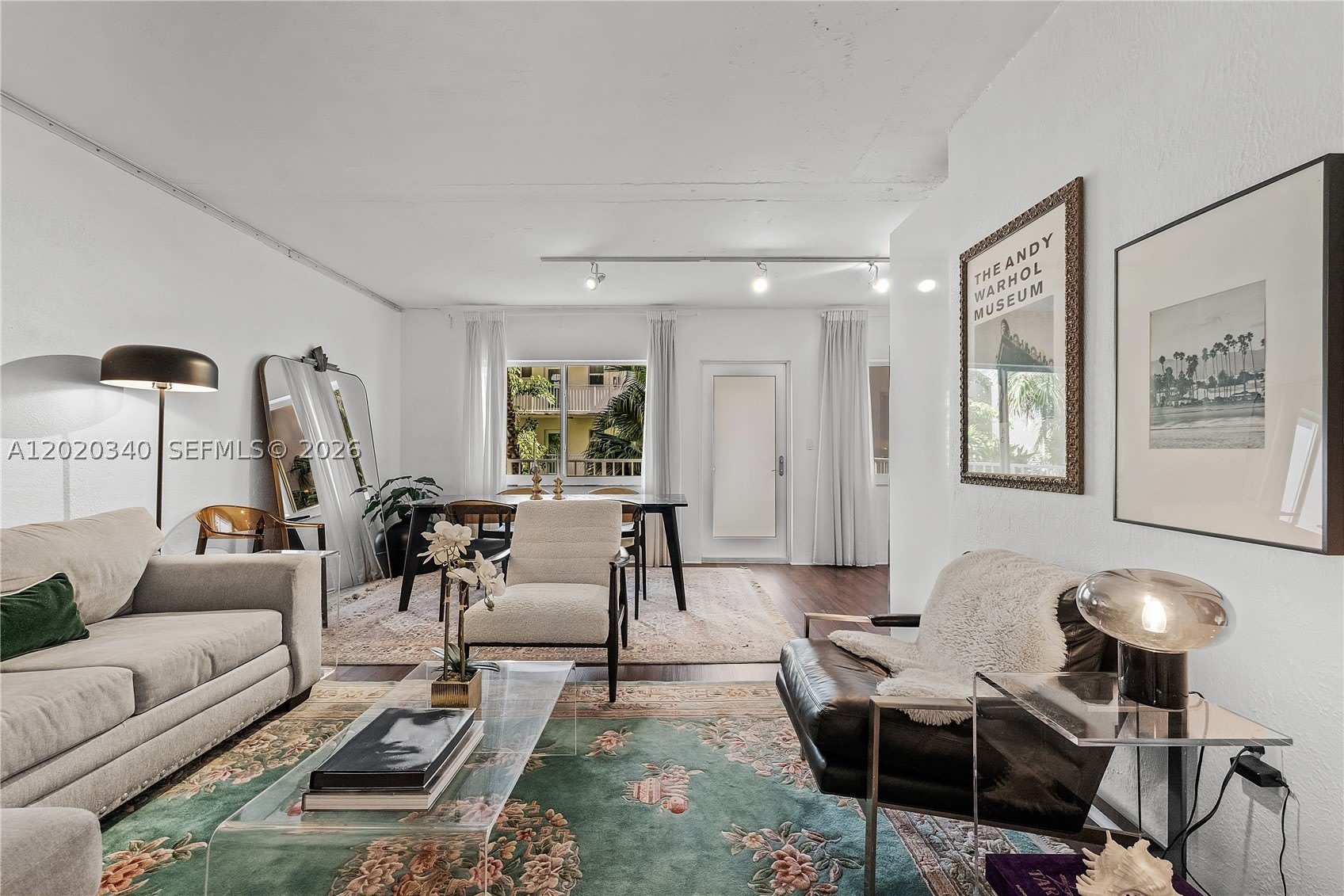1420 Pennsylvania Ave – photo 1
