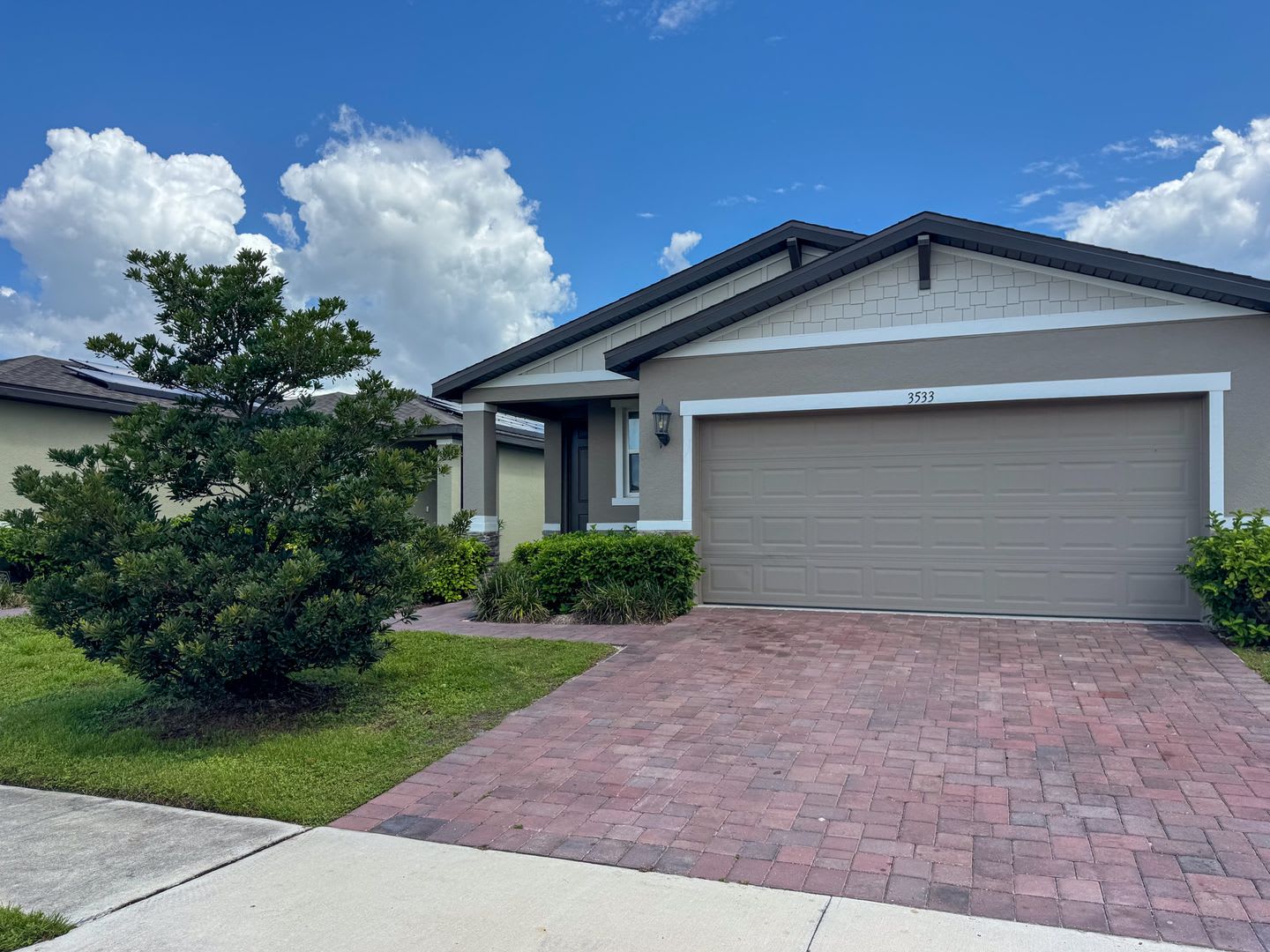 3 Bedroom 2 Bath with Double Car Garage in Poinciana! – photo 2