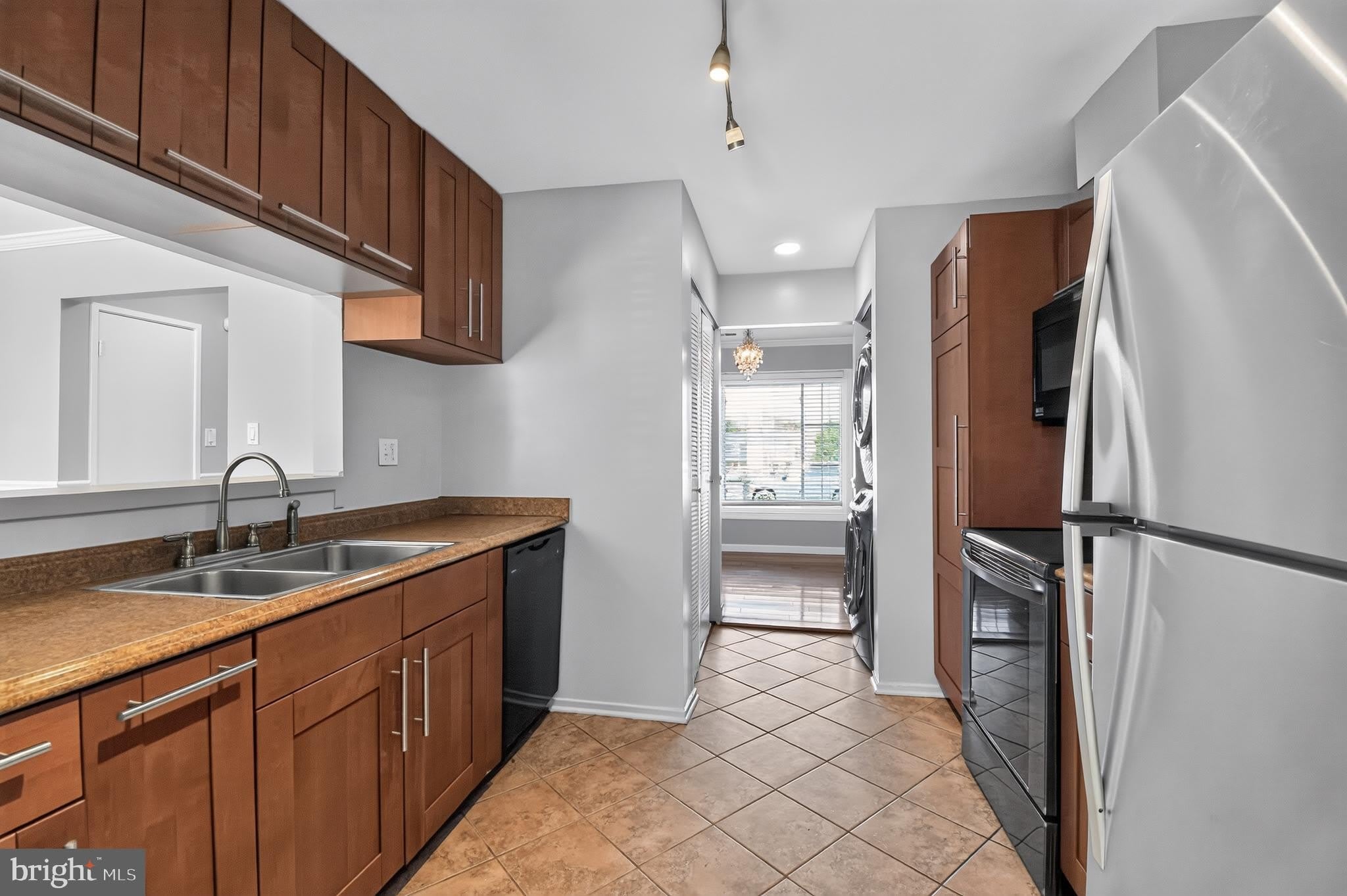 7503 GROUSE Place – photo 3