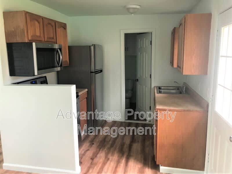 289 N Main Street – photo 4
