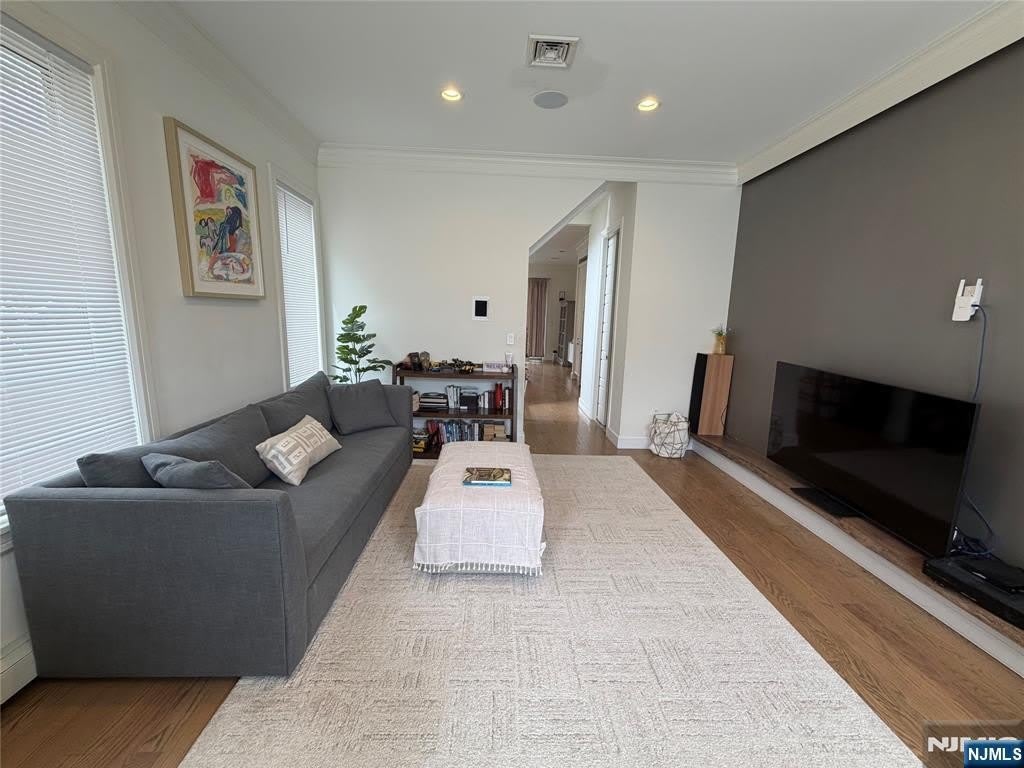 45 Columbus Drive – photo 3