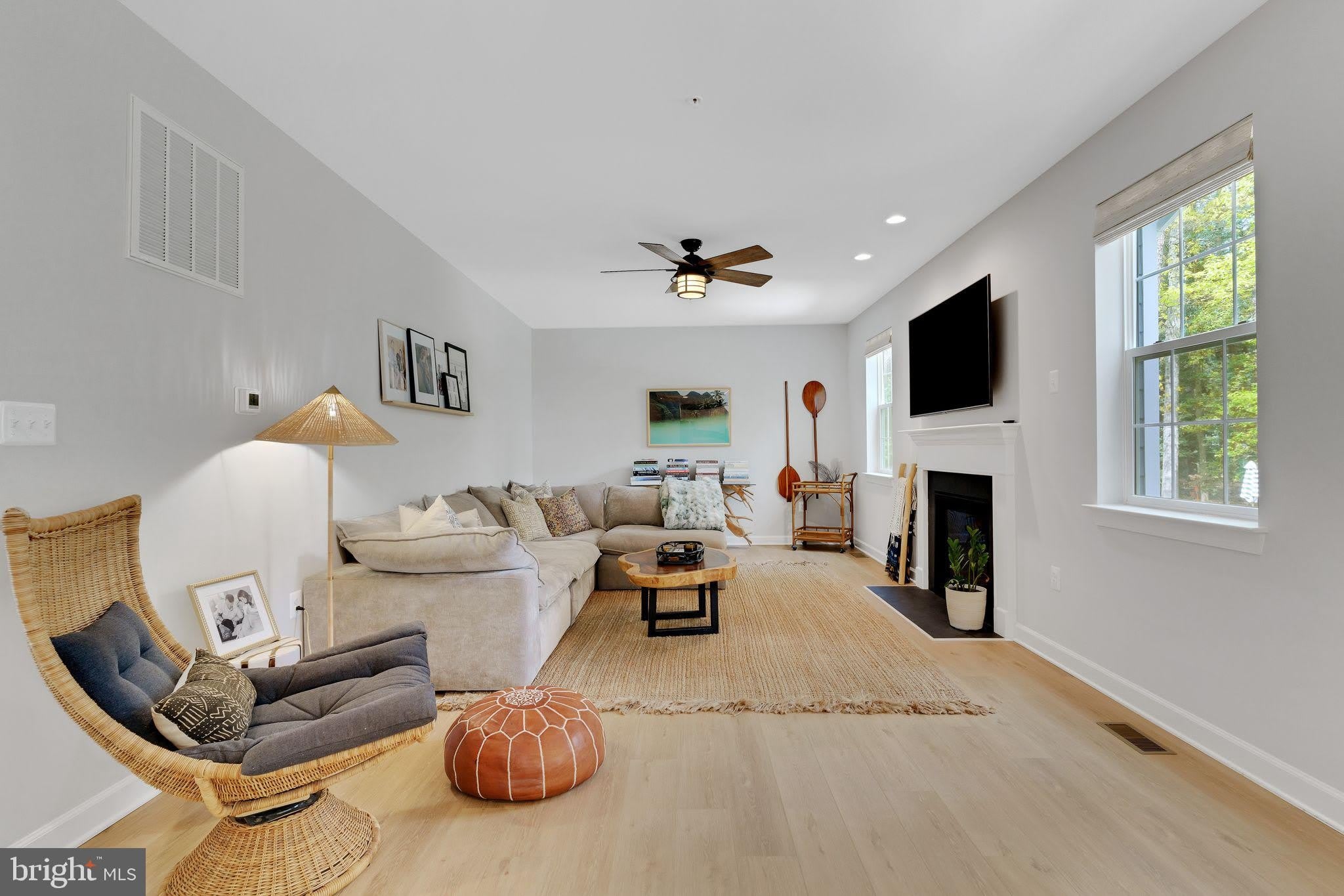 14720 LOCUST Court – photo 3