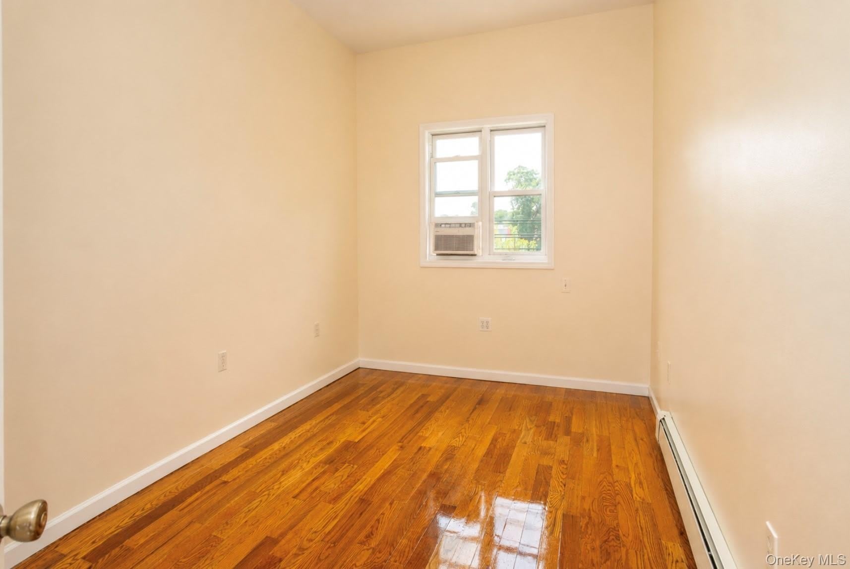 1726 Linden Boulevard – photo 5