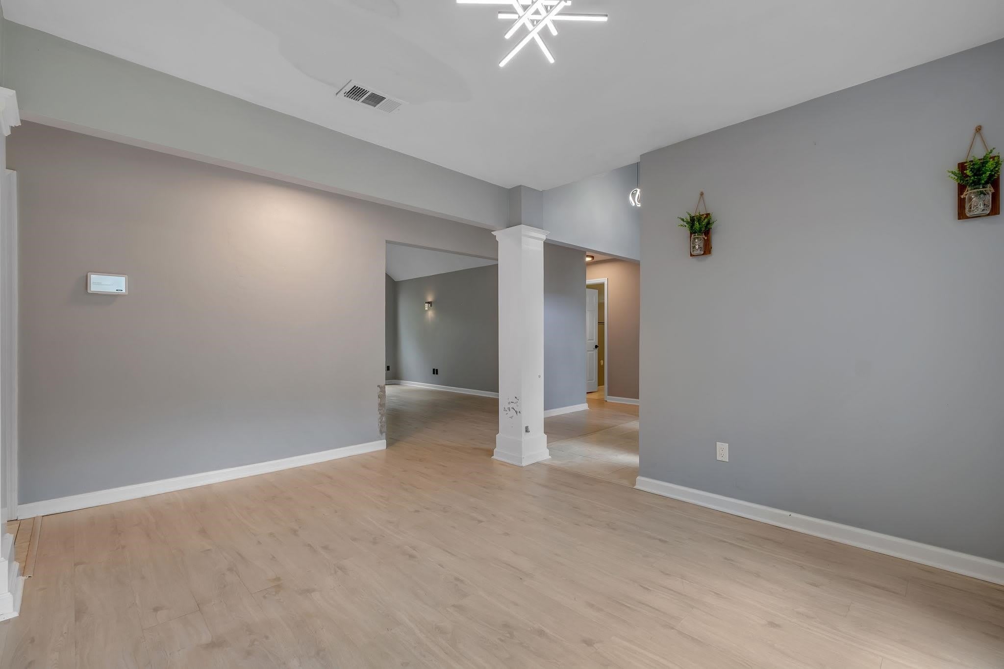 4916 Heathe Drive – photo 3
