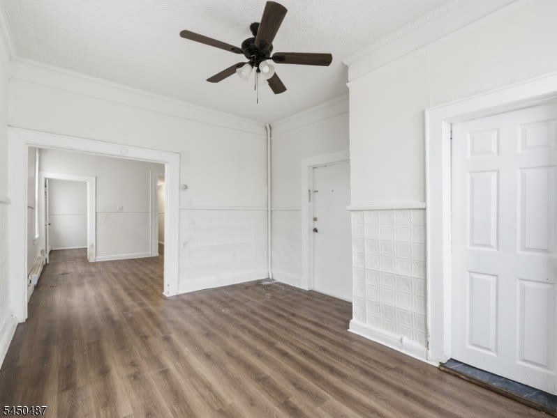 302 Belmont Ave – photo 5