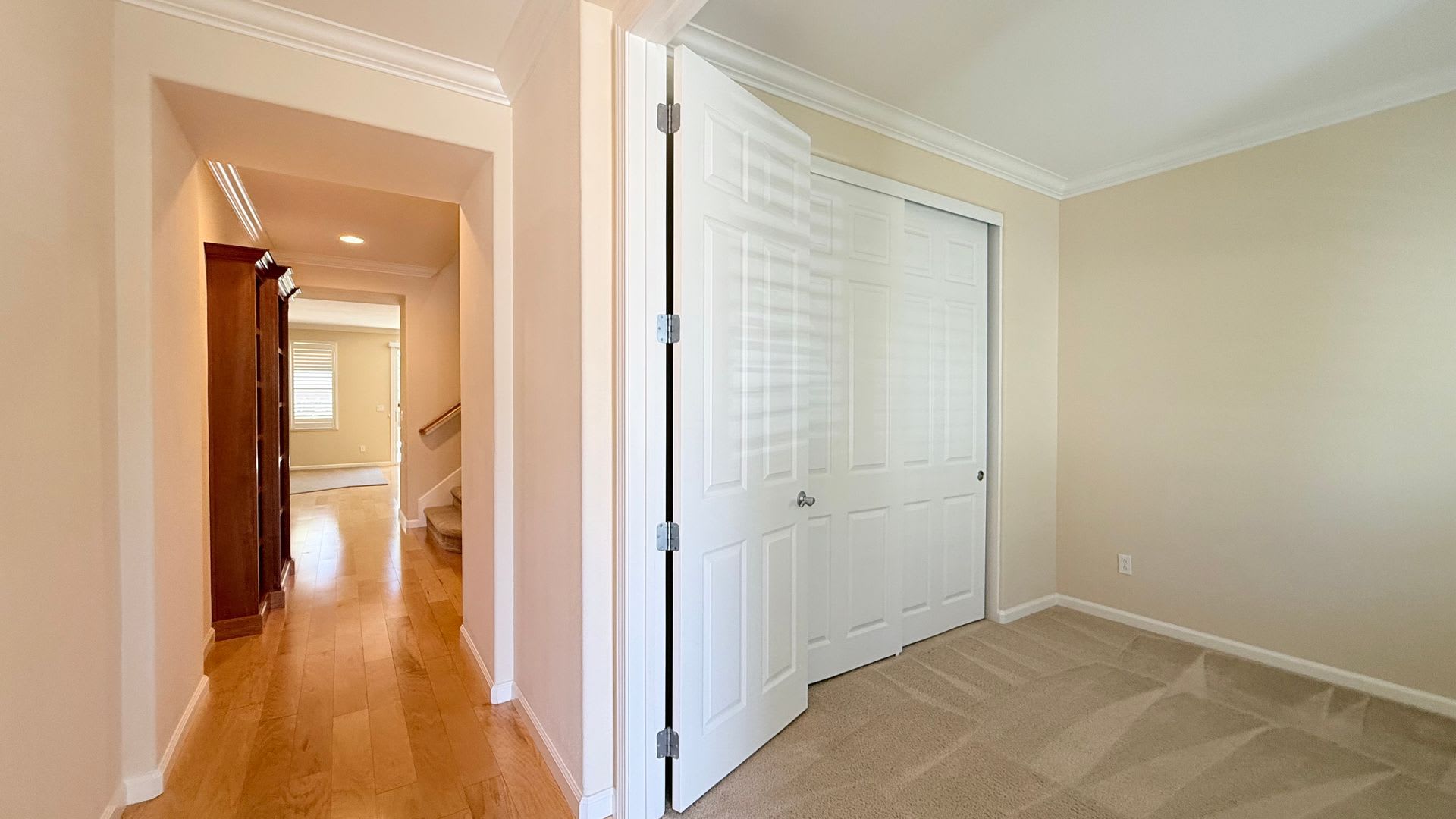 Beautiful 4BD/3BA, Two-Story Townhome in Alamo Creek, Danville- Available NOW! – photo 4