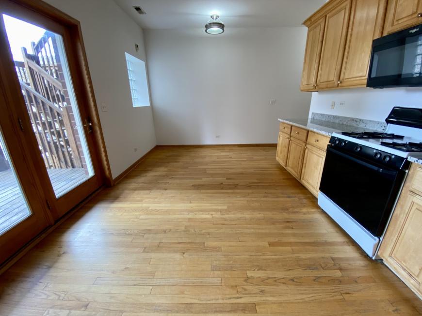 4233 North Kenmore Ave. – photo 5