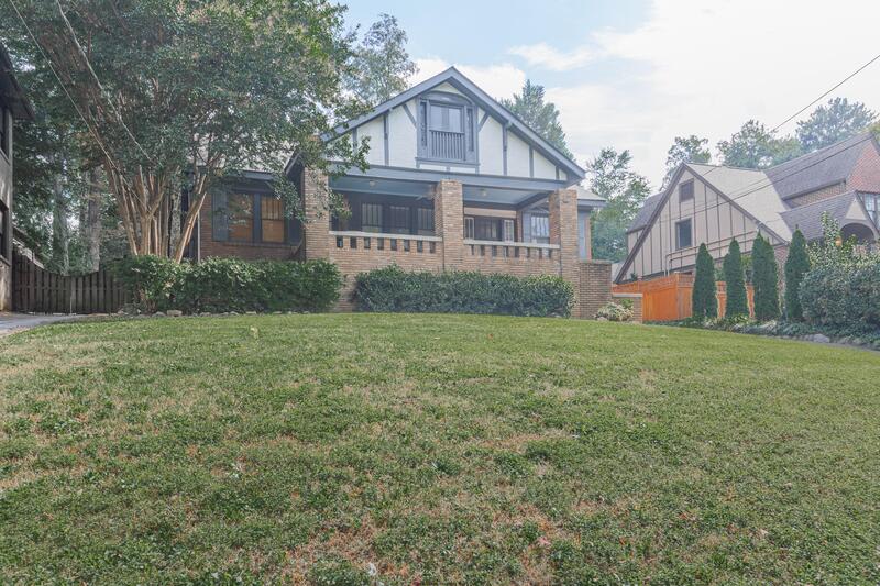 1539 N Morningside Dr NE – photo 2