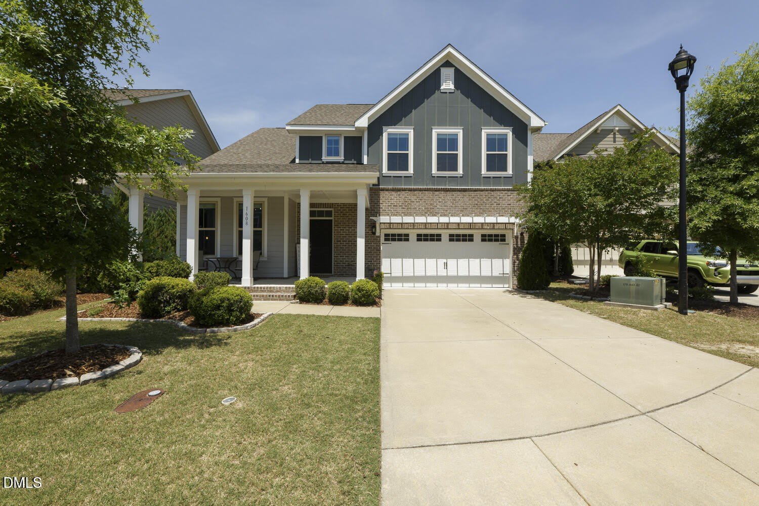 1608 Cascade Falls Lane – photo 2