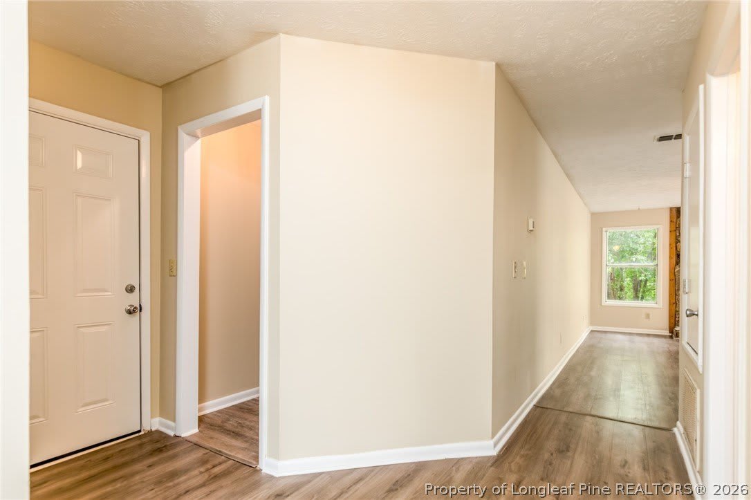 1018 Wood Creek Drive – photo 3