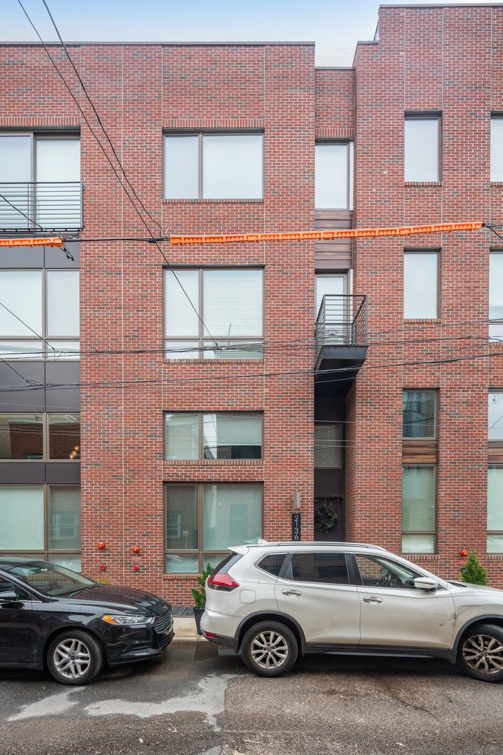 Premier Luxury New Construction Townhome in Graduate Hospital – photo 3