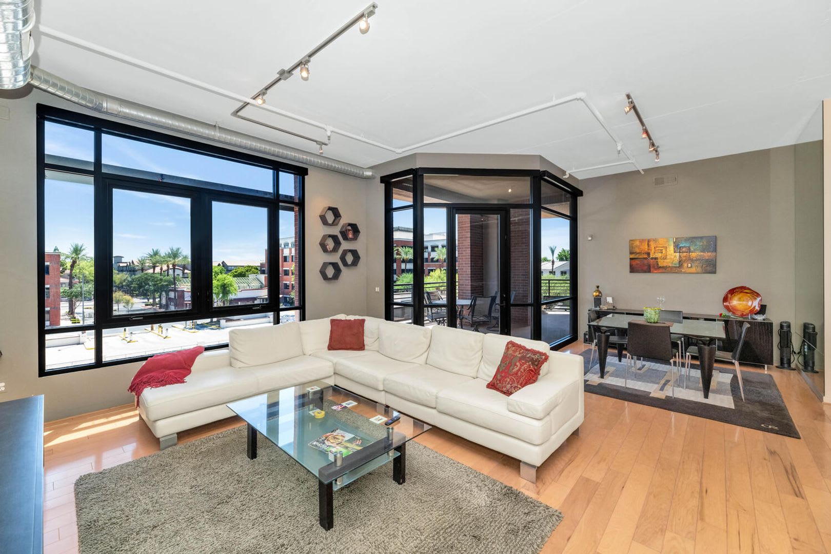 Rates Vary: $3,995 – photo 4