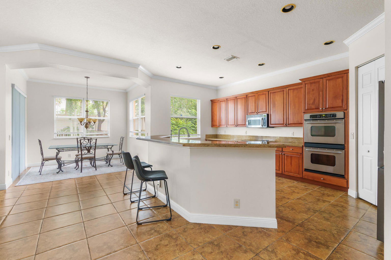 7135 Lake Worth Road – photo 3