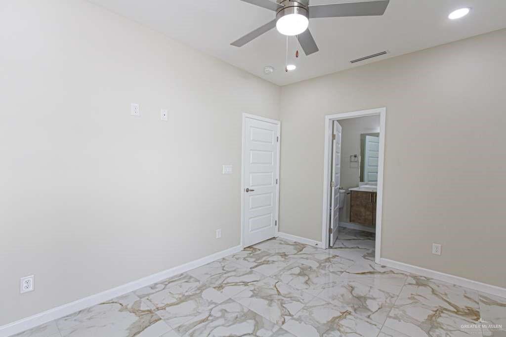 405 N Emerald Ave – photo 3