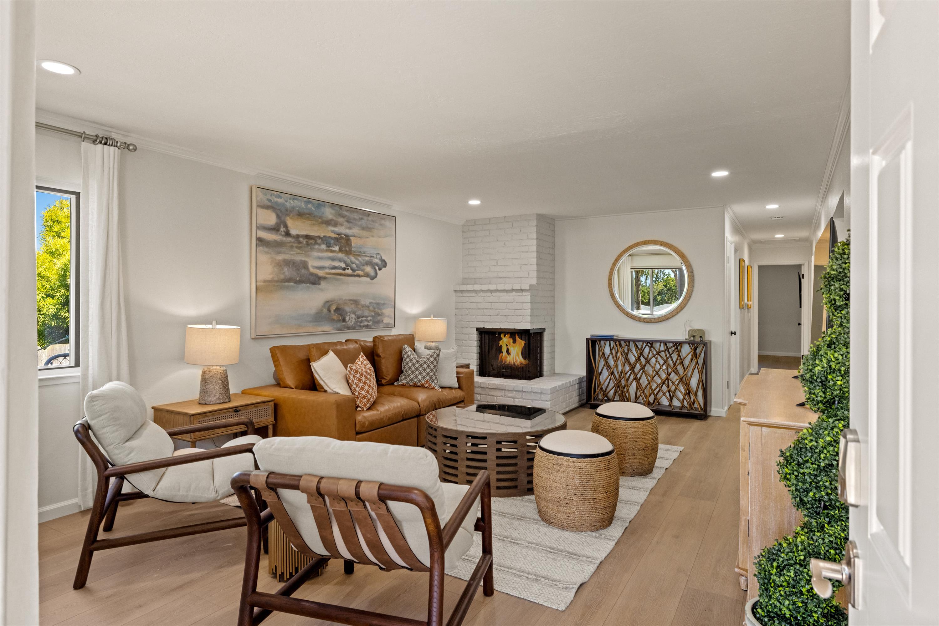 1571 David Avenue – photo 1