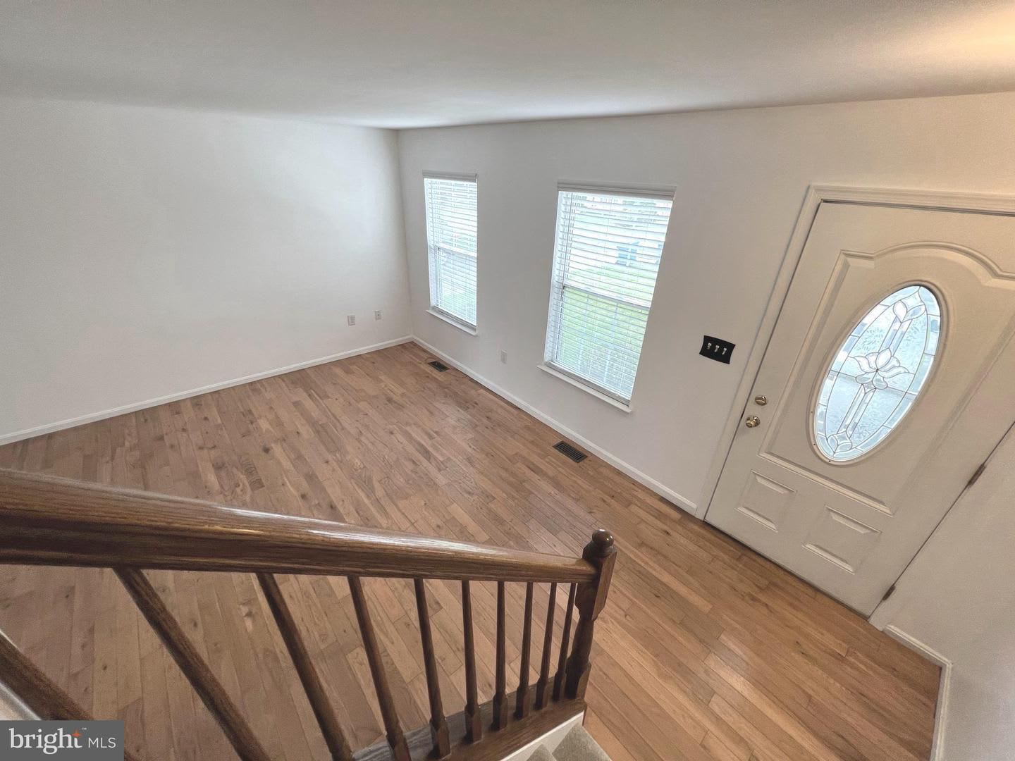 Enjoy Easy Living In This Well Kept 3 Bedroom 1 5 Bath Home – photo 3