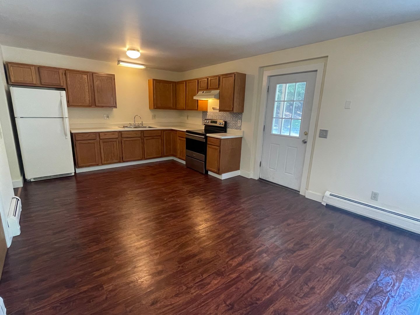 3 Bedroom first floor apartment in Adams, lead safe- $1650 – photo 3