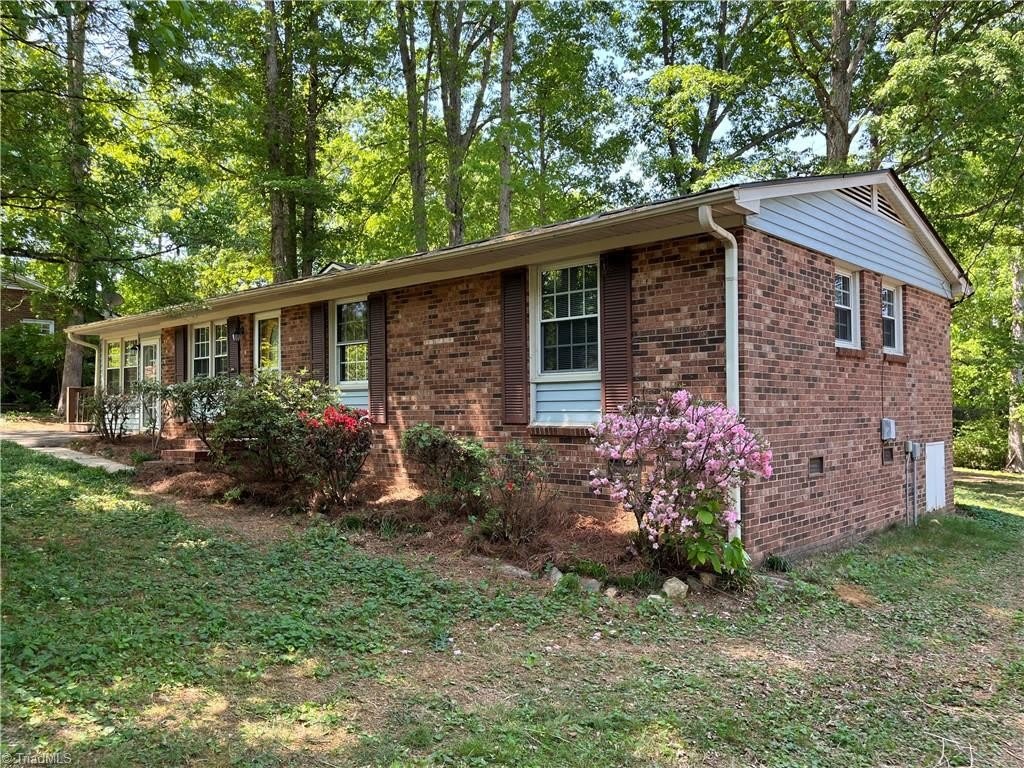 2890 Beta Street – photo 3