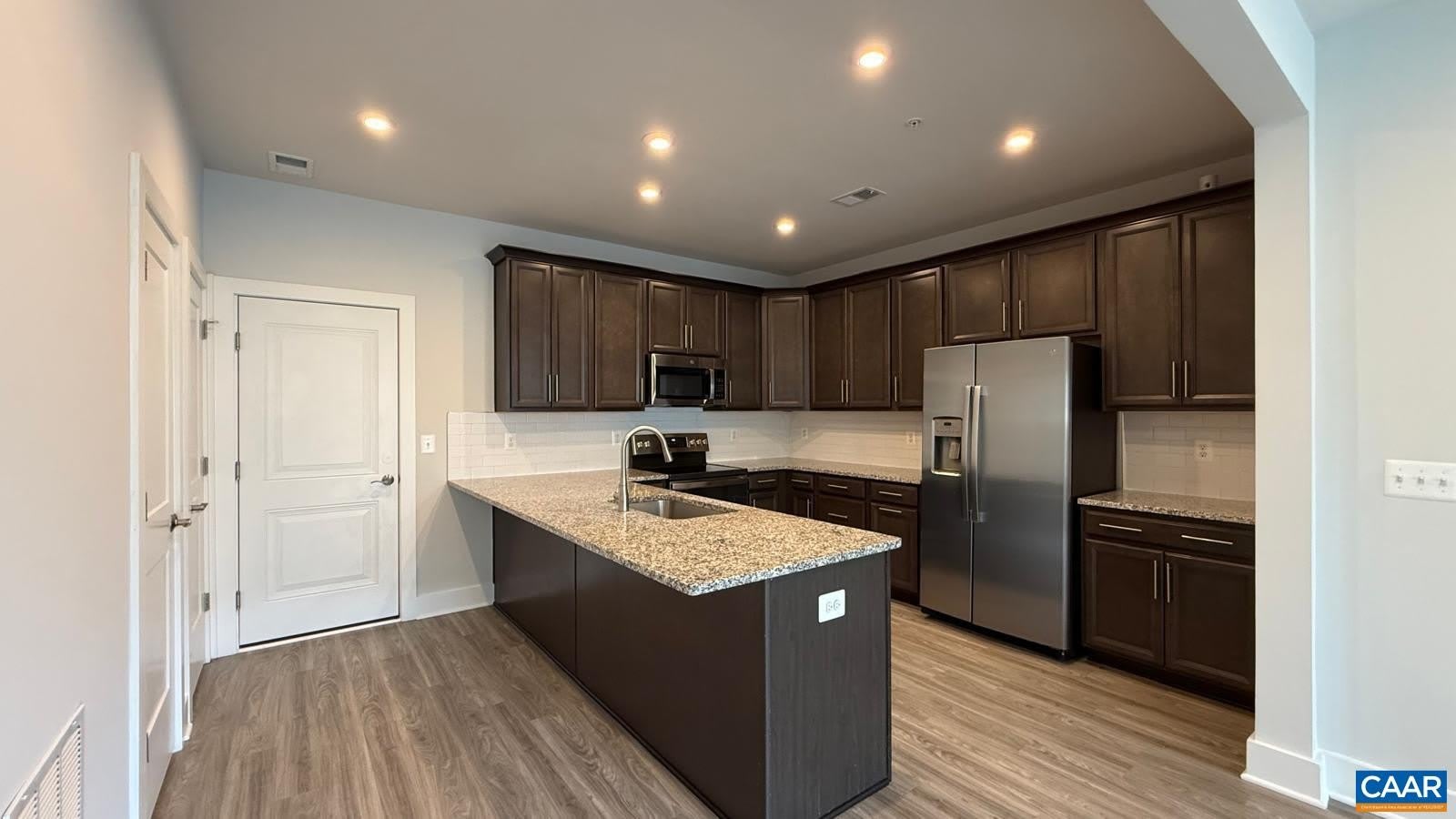 608 NOUSH CT – photo 5