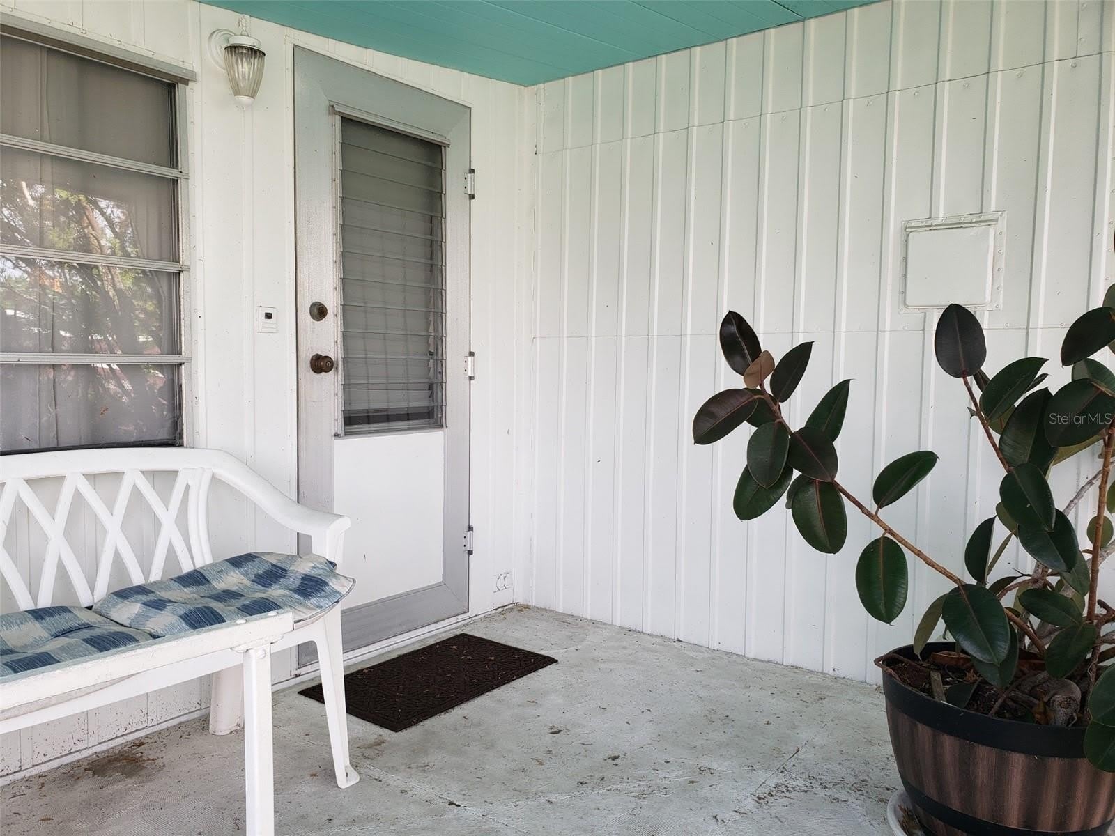 608 51ST Avenue W – photo 1