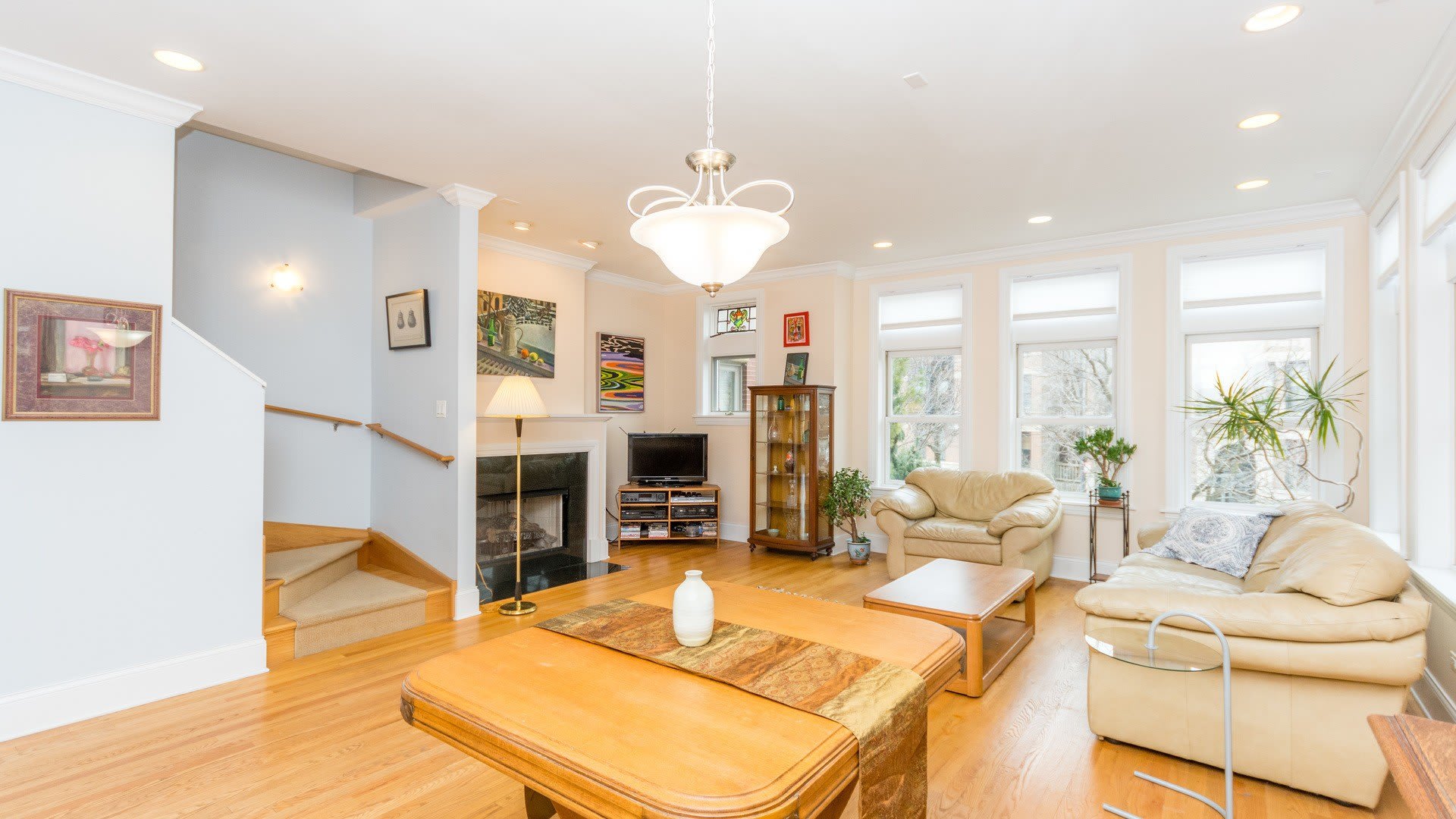 4113 N Southport Avenue – photo 3