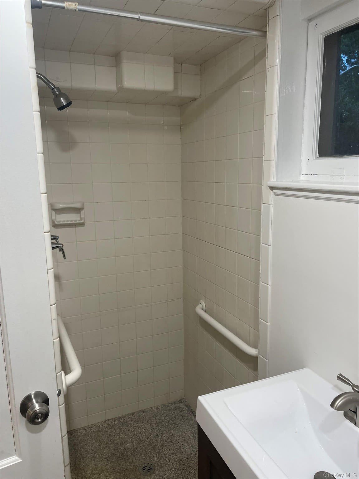 16 Houghton Boulevard – photo 5