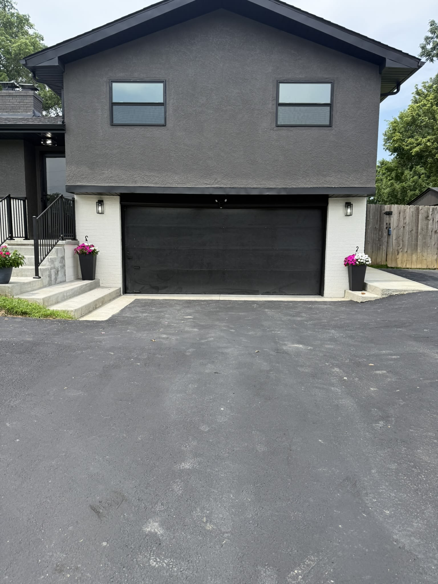 7404 Worthington Rd – photo 1