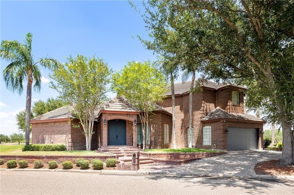 101 Sabine Court – photo 1