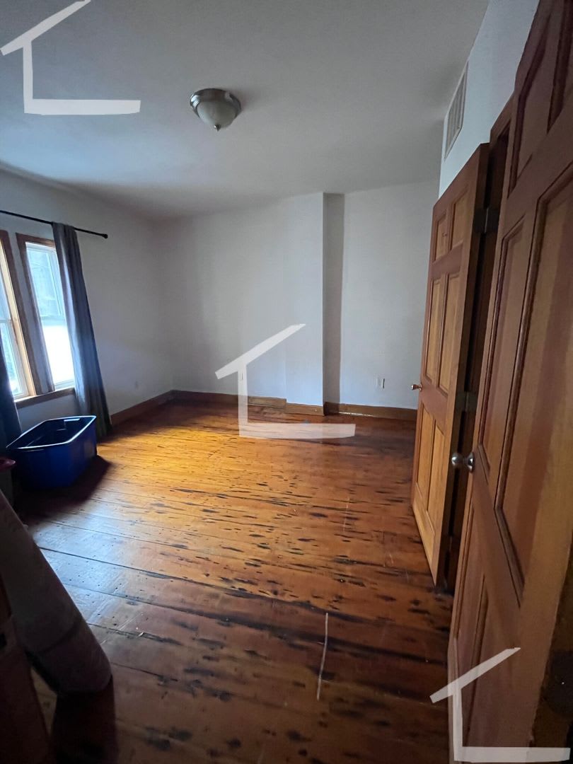 Great 6 bedroom 3 mins from Northeastern – photo 2