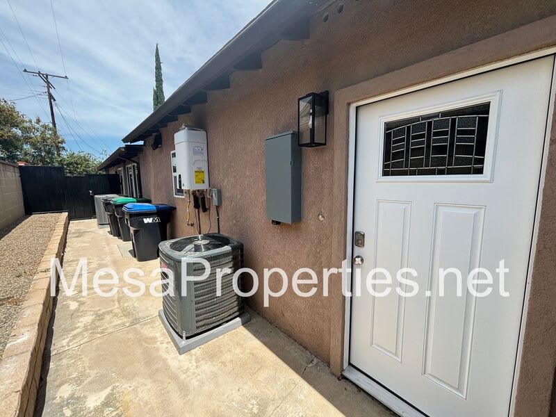 930 Jadestone Ln – photo 2