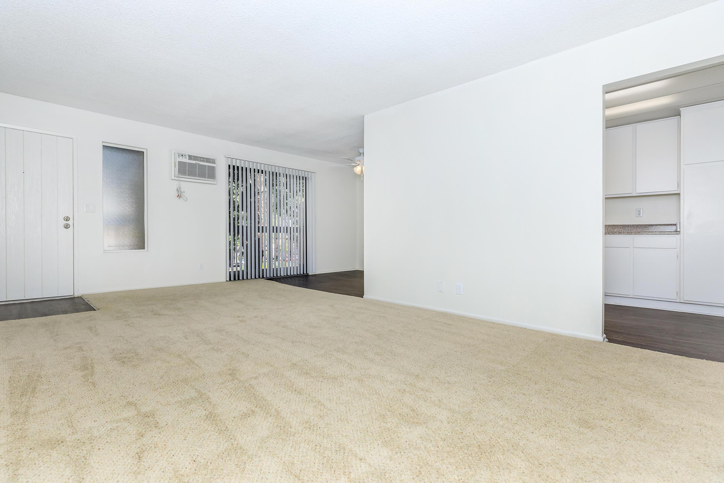 Palm Lane Apartment Homes – photo 5