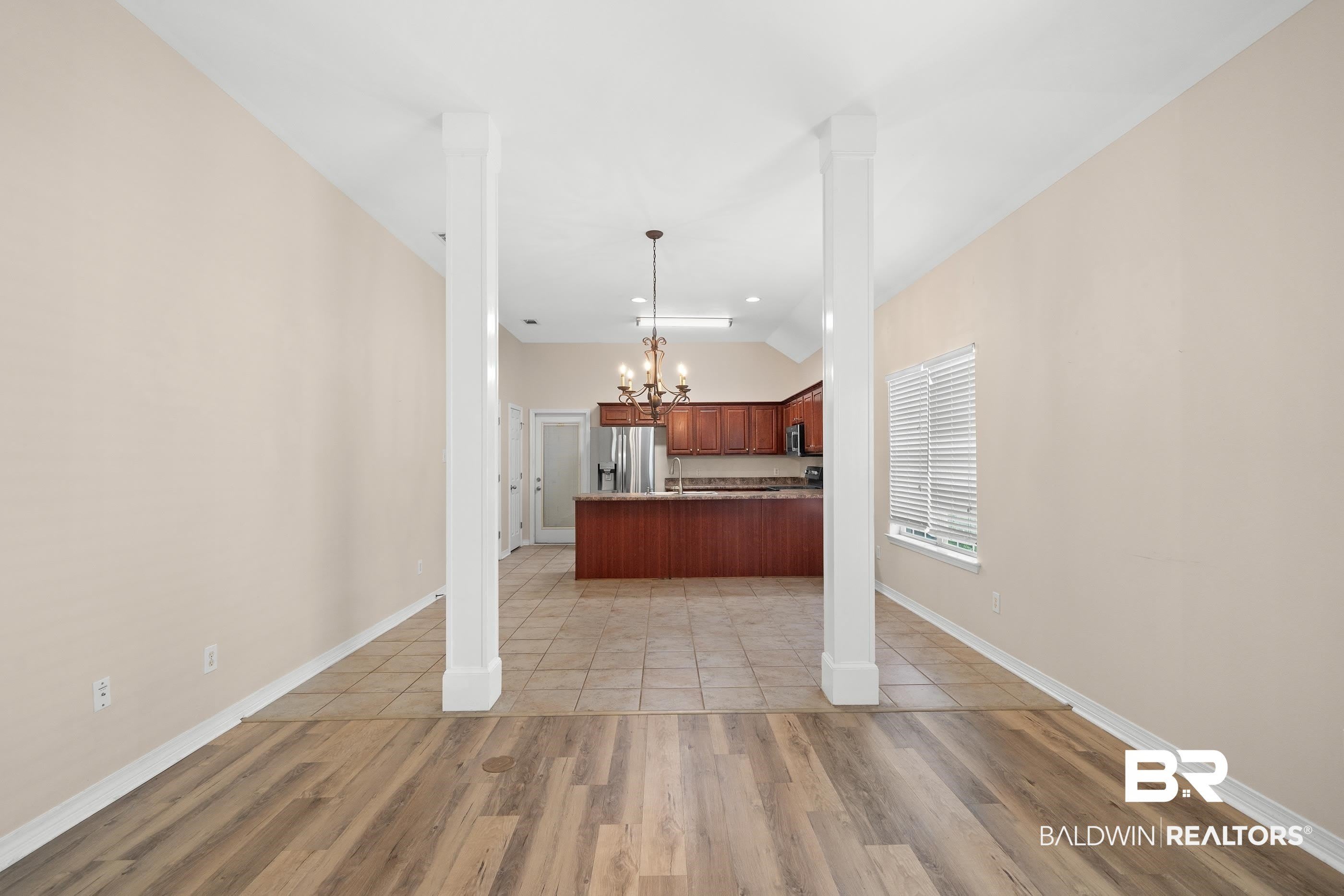 29920 Saint Simon St – photo 4