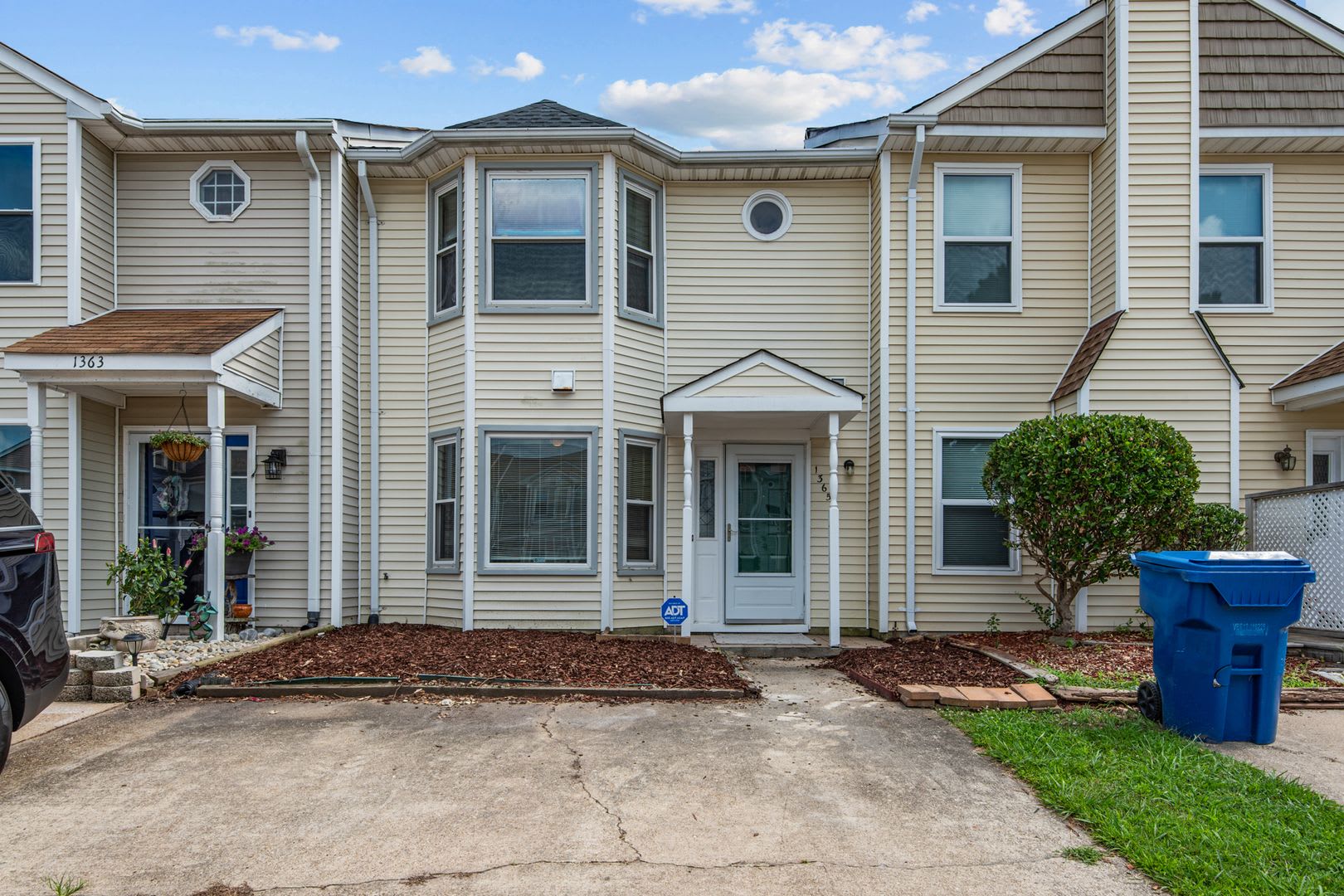 Virginia Beach Townhome – photo 1