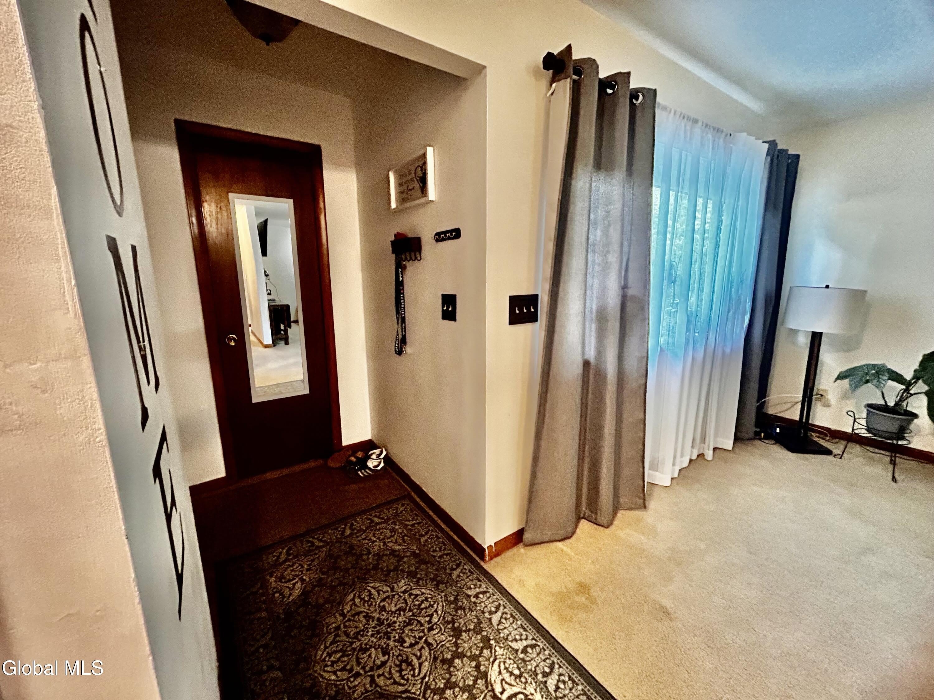 34 Henderson Road – photo 3