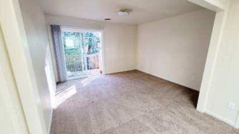 3949 Keswick Ct – photo 5