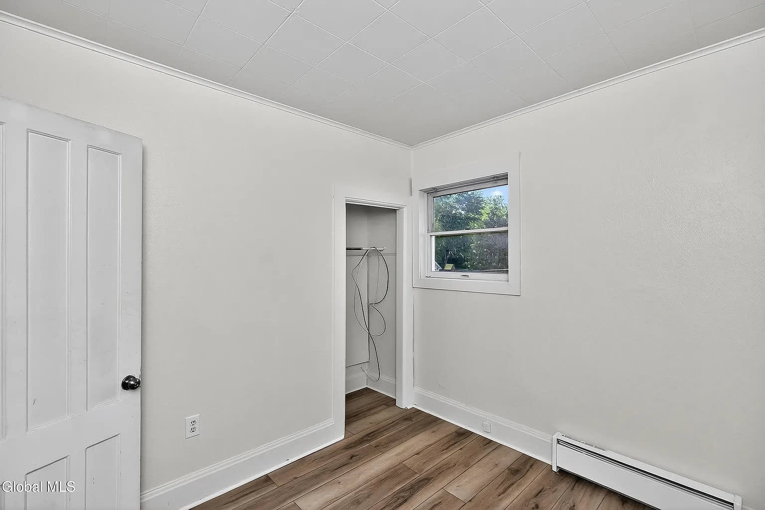 138 Davis Avenue – photo 1
