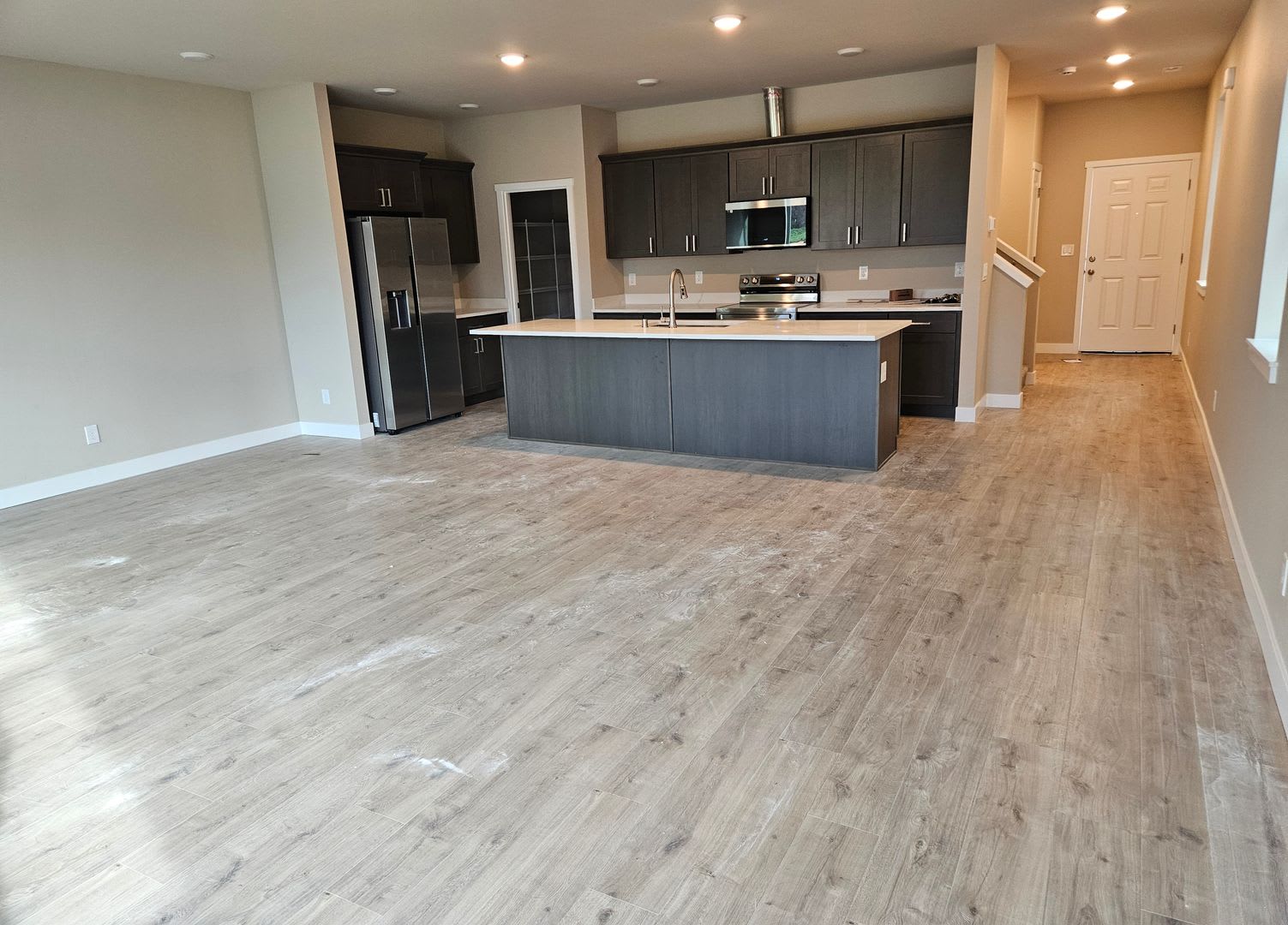 New 4 Bedroom Duplex In Lacey – photo 3