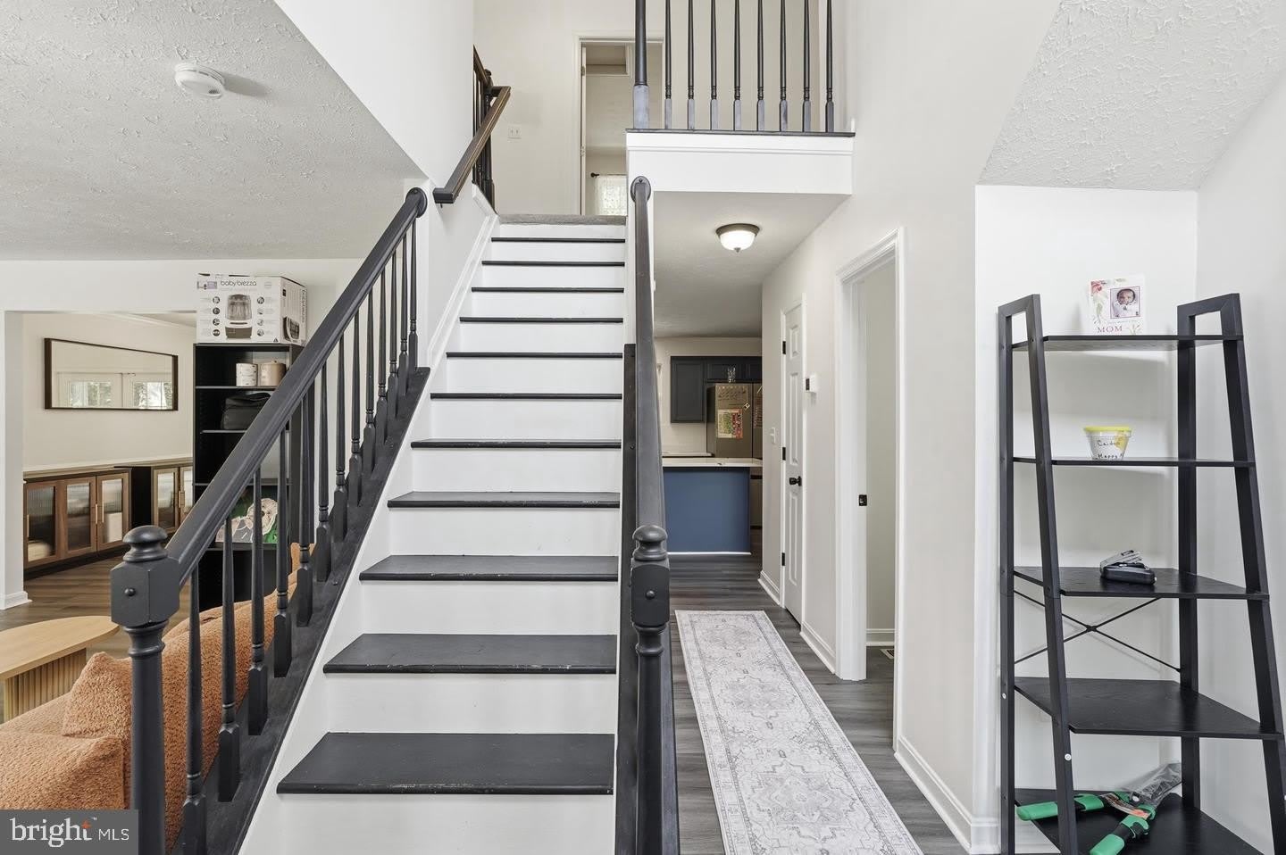 46702 SANDALWOOD Street – photo 2
