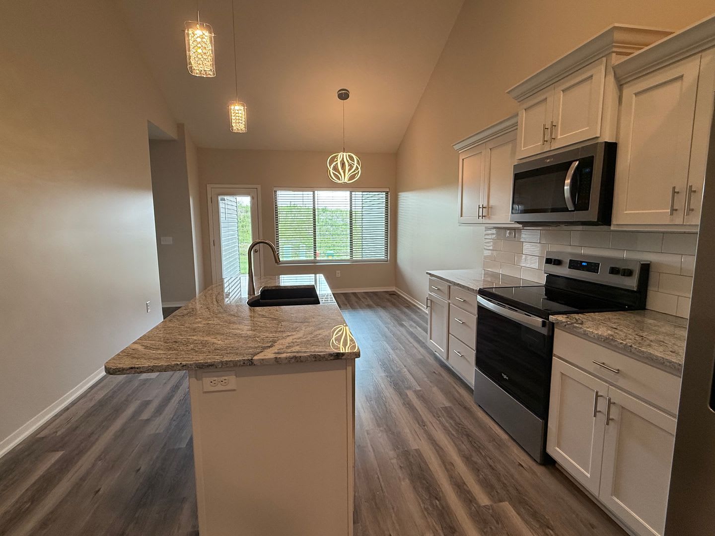 Brand New 3 bedroom/3 bathroom ranch townhome in Waverly – photo 4