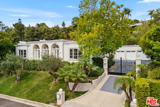 475 Martin Lane – photo 1