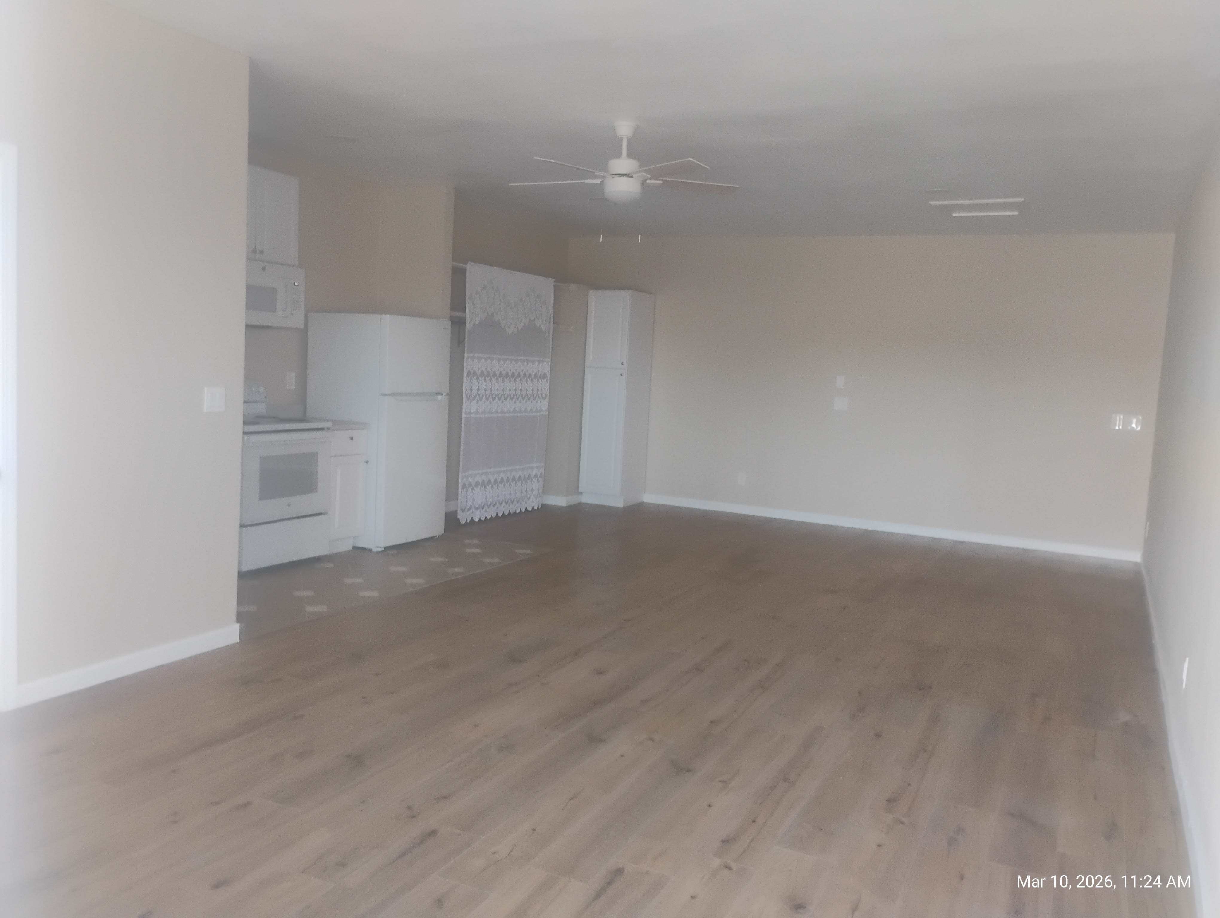 118 West Clausen Road – photo 2