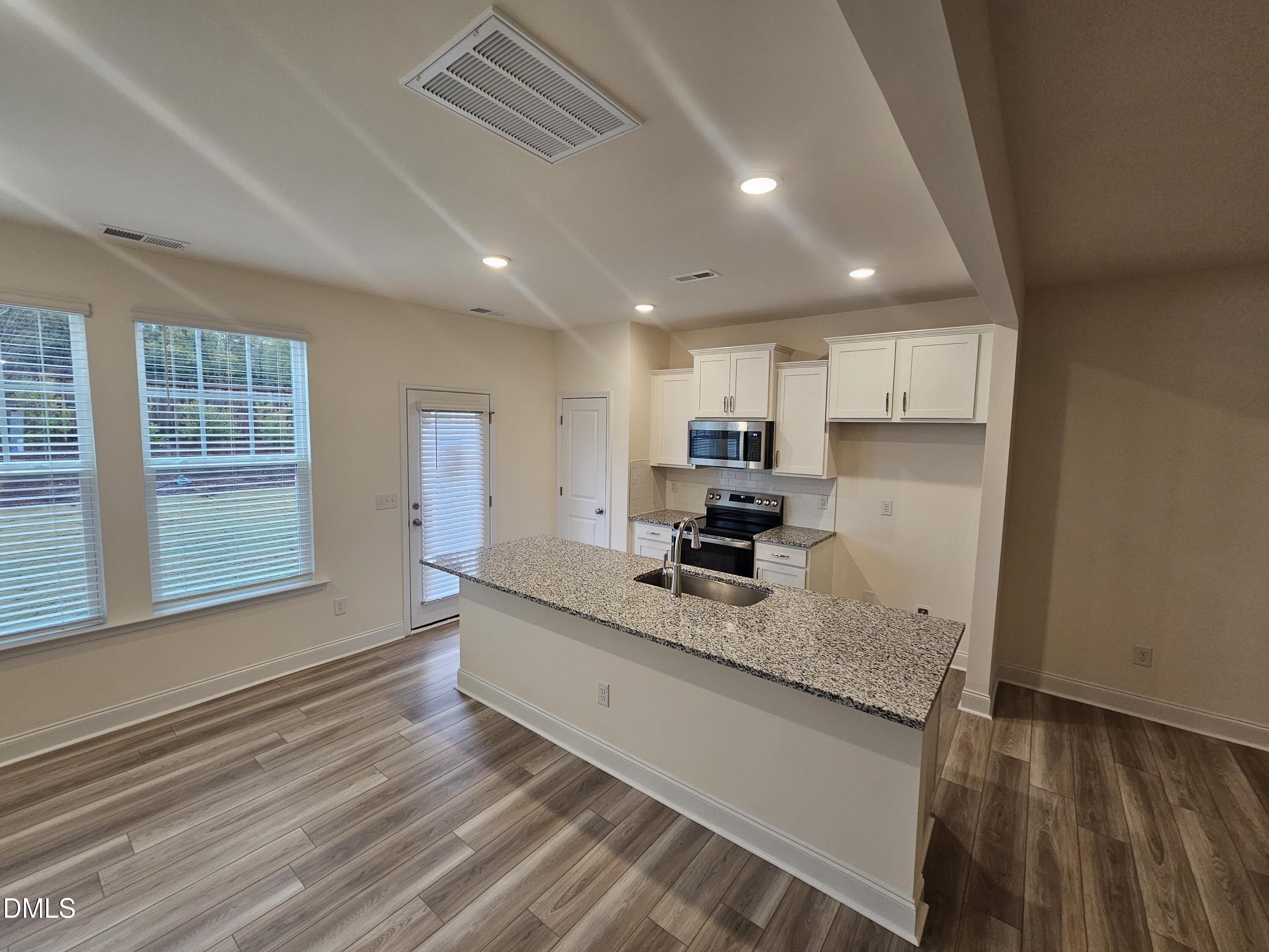 48 Bloodroot Street – photo 5