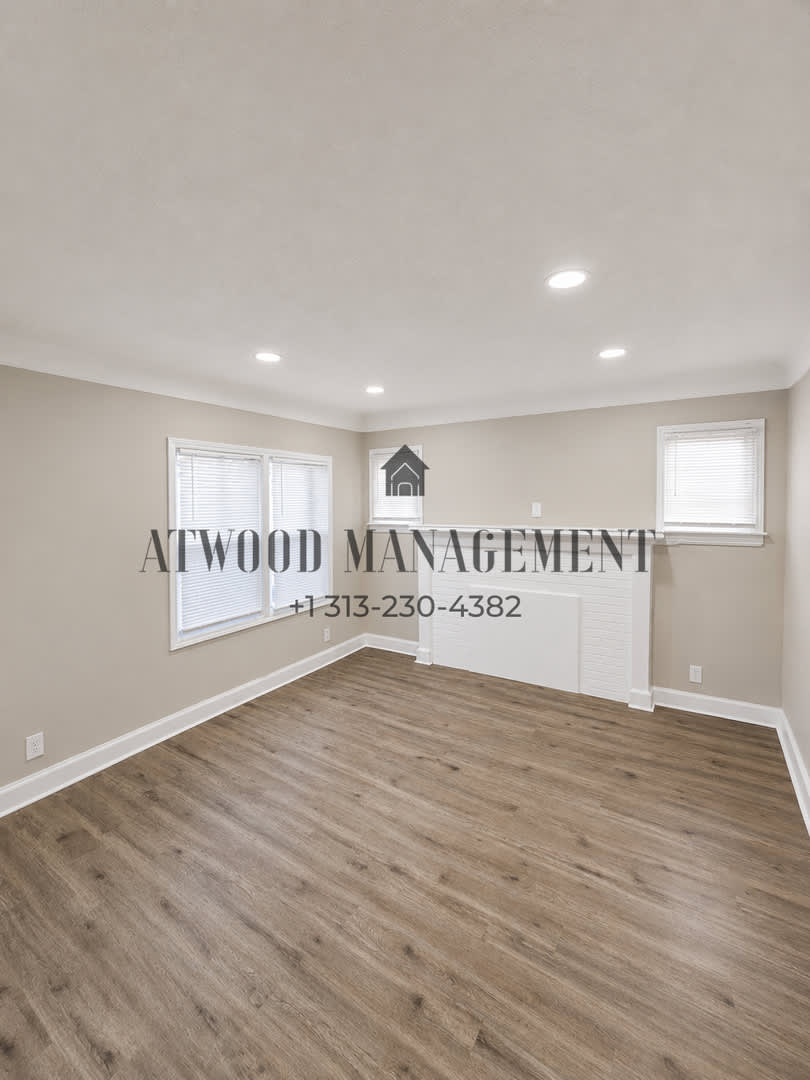 Coming Soon Beautifully Updated Home Coming Soon Move In Ready By 6 15 Or Sooner – photo 2